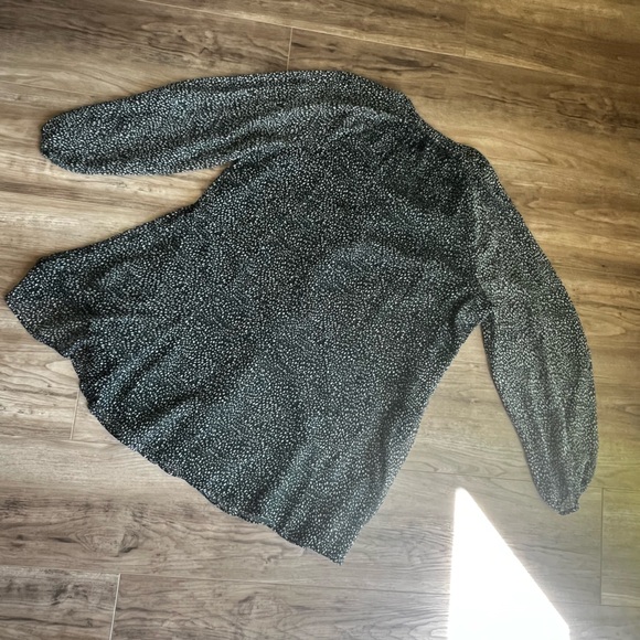 Joie XXL artic animal balloon sleeve dress fully lined sheer sleeve - Picture 7 of 16